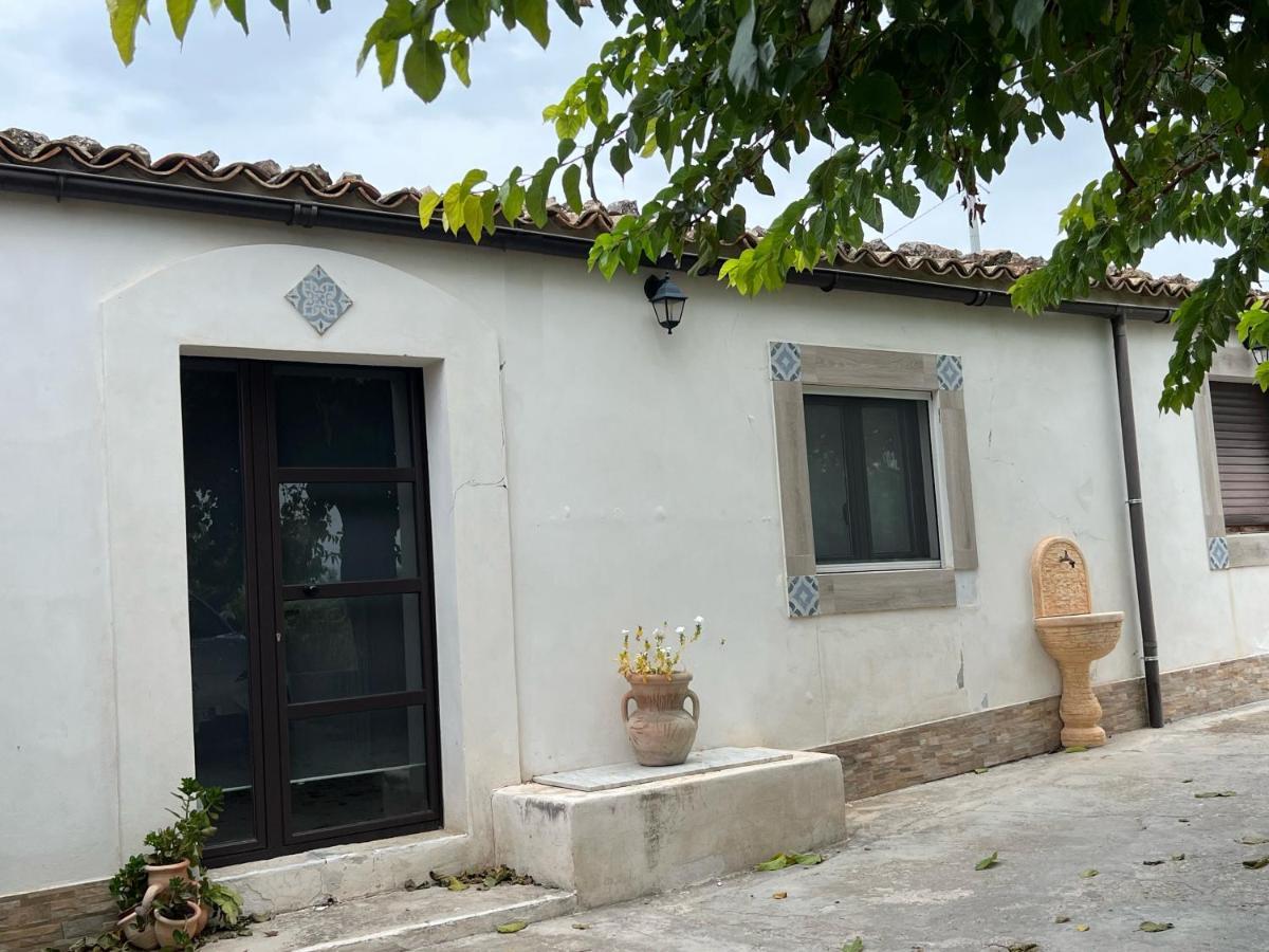 Bed and Breakfast Casa Di Mirto Chiaramonte Gulfi Exterior foto